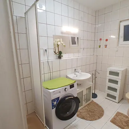 Nr 11 Anita Prázdninový dům Vonyarcvashegy